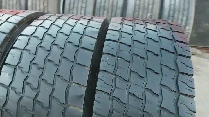 Грузовые шины 315/70R22.5 Tosso BS739D